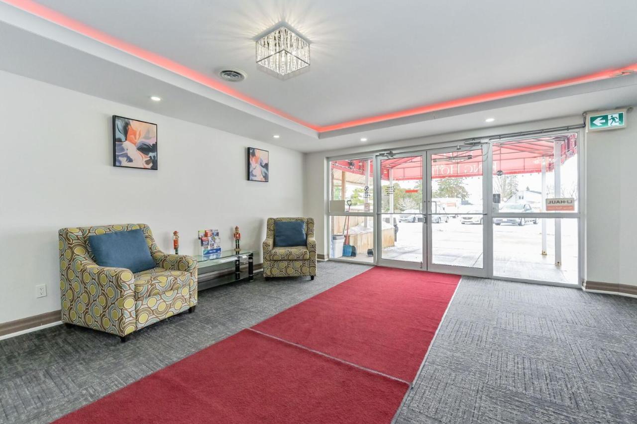 King Hotel Palmerston Bagian luar foto