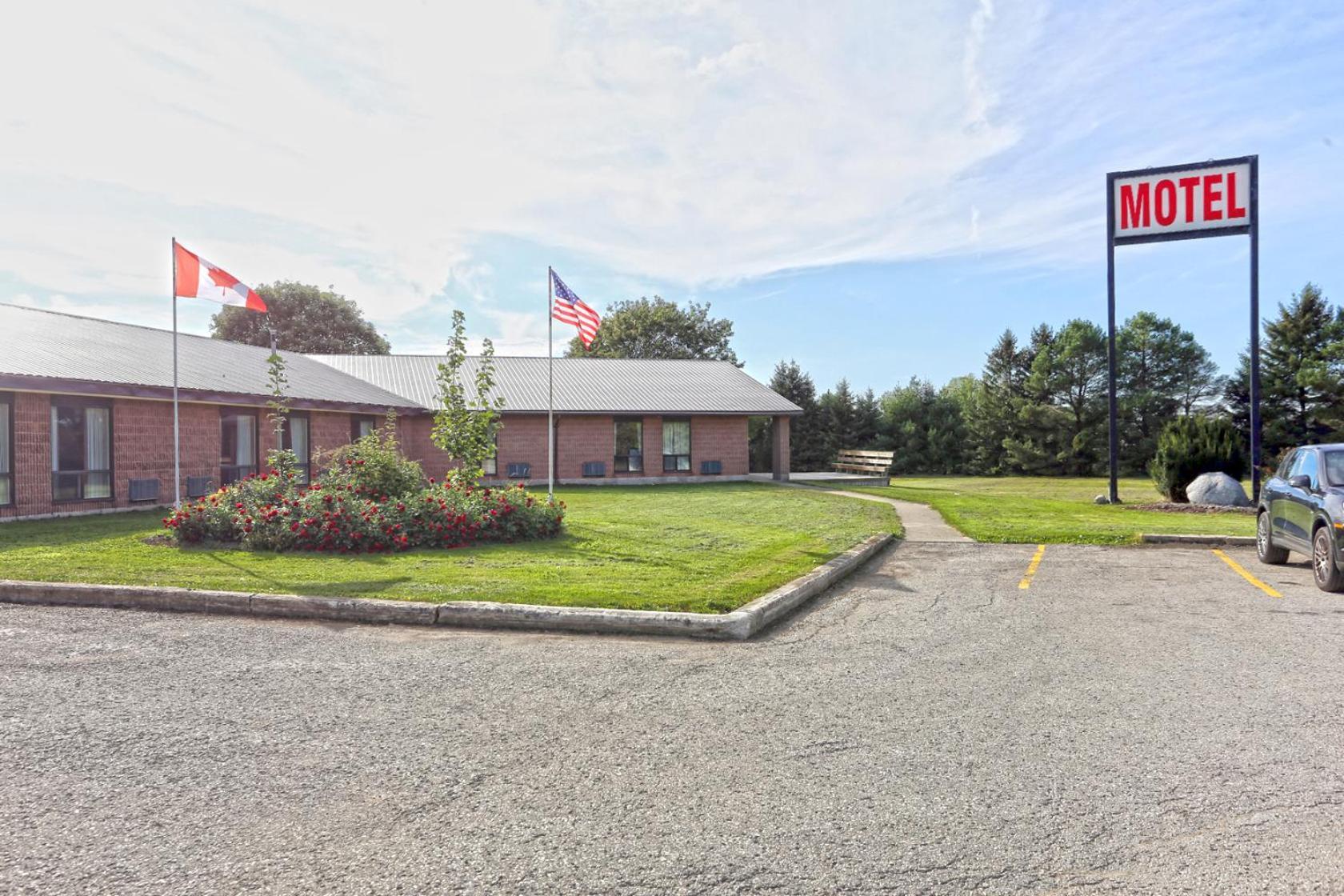 King Hotel Palmerston Bagian luar foto